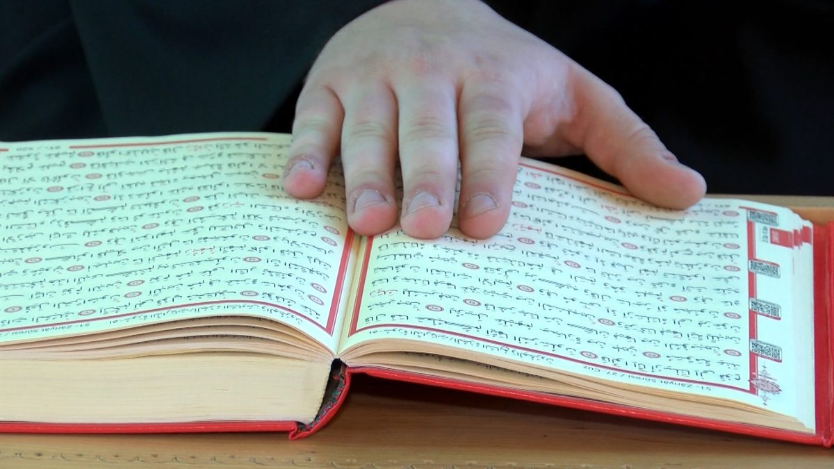 VEČERAS MUSLIMANI OBILJEŽAVAJU LEJLETUL-KADR, NOĆ KOJA JE VRIJEDNIJA OD HILJADU MJESECI