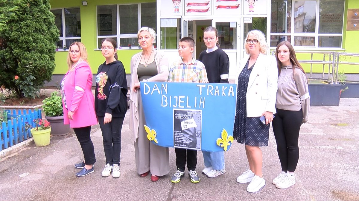 UČENICI OŠ “MIRSAD PRNJAVORAC” OBILJEŽILI DAN BIJELIH TRAKA