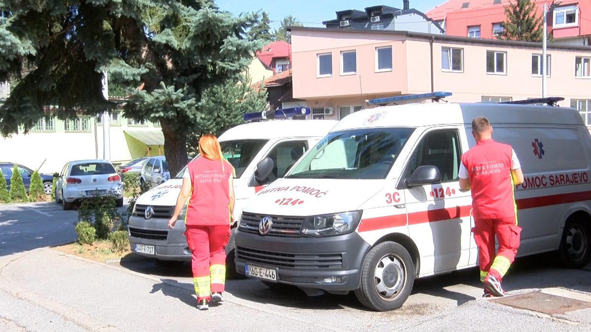 EKIPA HITNE MEDICINSKE POMOĆI SVAKODNEVNO SE SUSREĆE SA RAZNIM SITUACIJAMA