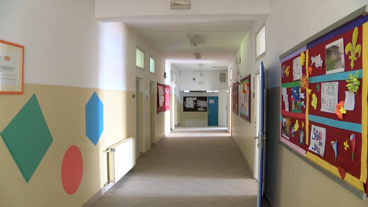 U OŠ “ZAJKO DELIĆ” ZADOVOLJNI POSTIGNUTIM REZULTATIMA U PROŠLOJ ŠKOLSKOJ GODINI