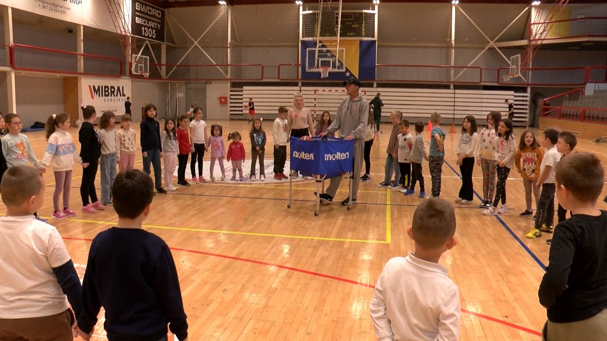 KOŠARKAŠKI KLUB  „VOGOŠĆA“ GODINAMA POSEBNU PAŽNJU POKLANJA RADU SA DJECOM I OMLADINOM