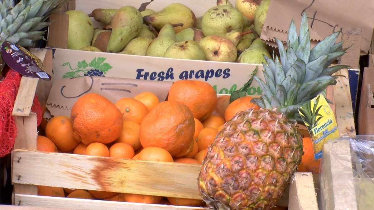 CITRUSI I DRUGI PROIZVODI BOGATI VITAMINIMA NAJTRAŽENIJA ROBA NA PIJACI