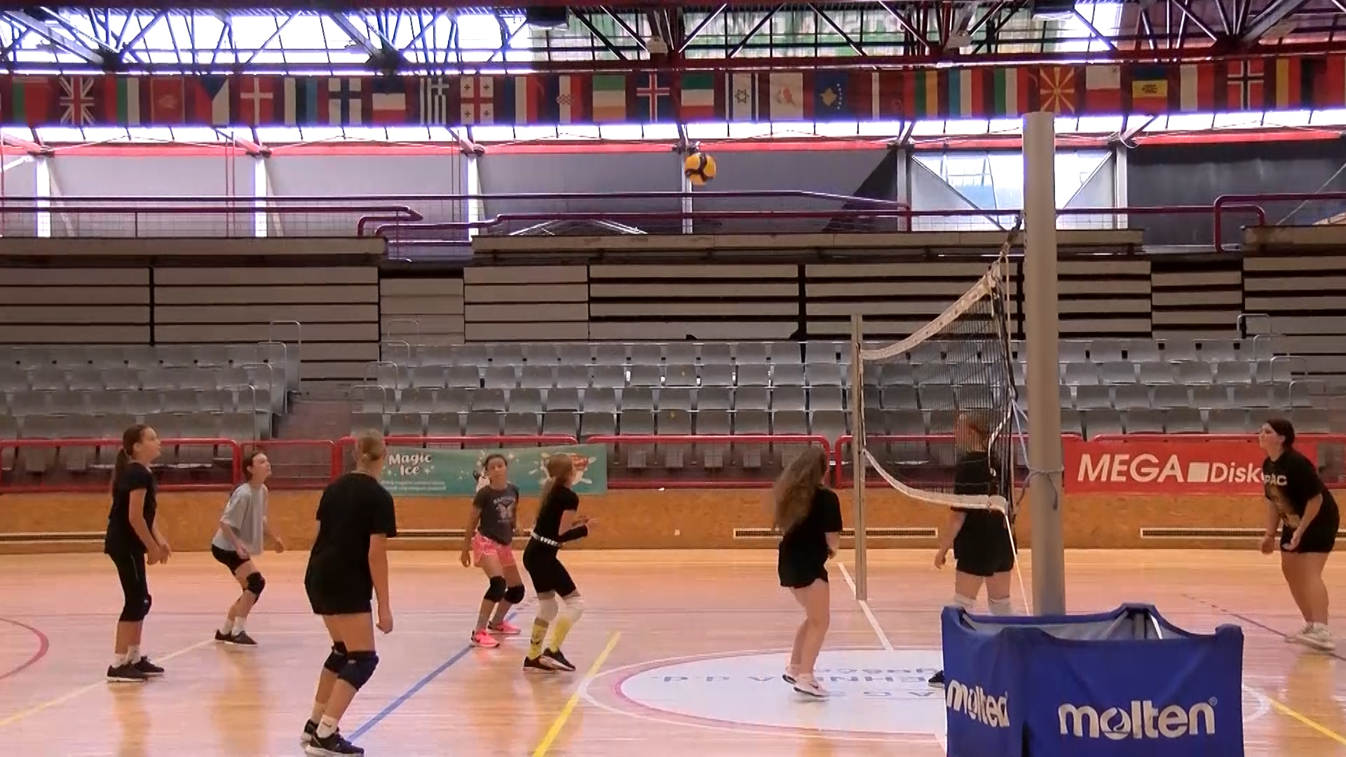 ODBOJKAŠKI KLUB „VOGOŠĆA“ VRŠI UPIS NOVIH ČLANOVA U ŠKOLU ODBOJKE