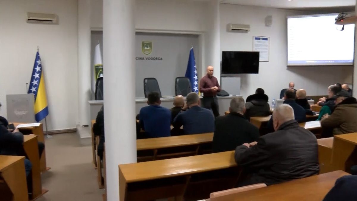 SUTRA PREDAVANJE ZA ČLANOVE UDRUŽENJA PČELARA “KOŠNICA”