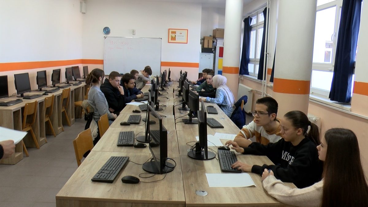 U OŠ “MIRSAD PRNJAVORAC” ODRŽANO OPĆINSKO TAKMIČENJE IZ INFORMATIKE