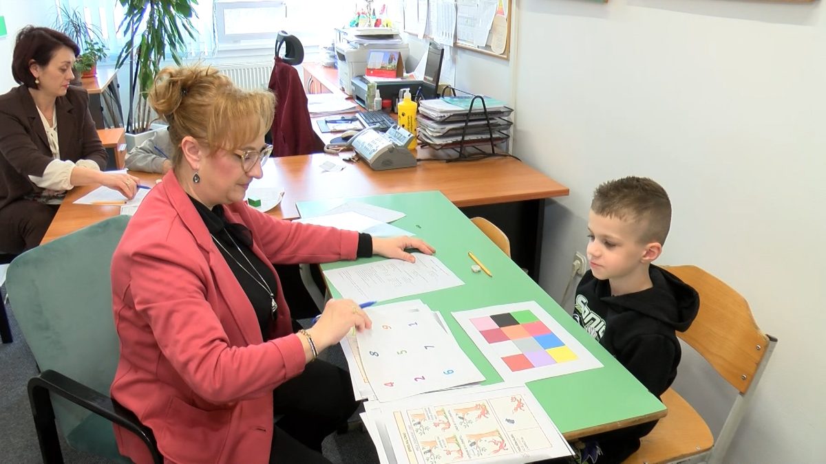 U OŠ „IZET ŠABIĆ“ U TOKU SU TESTIRANJA DJECE KOJA SU UPISANA U PRVI RAZRED