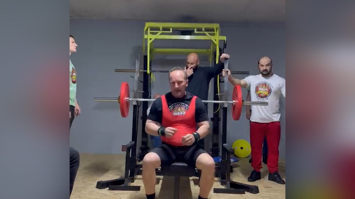 VOGOŠĆANIN ADAMIR RAŠČIĆ- ANE POSTAVIO NOVI DRŽAVNI REKORD U POWERLIFTINGU