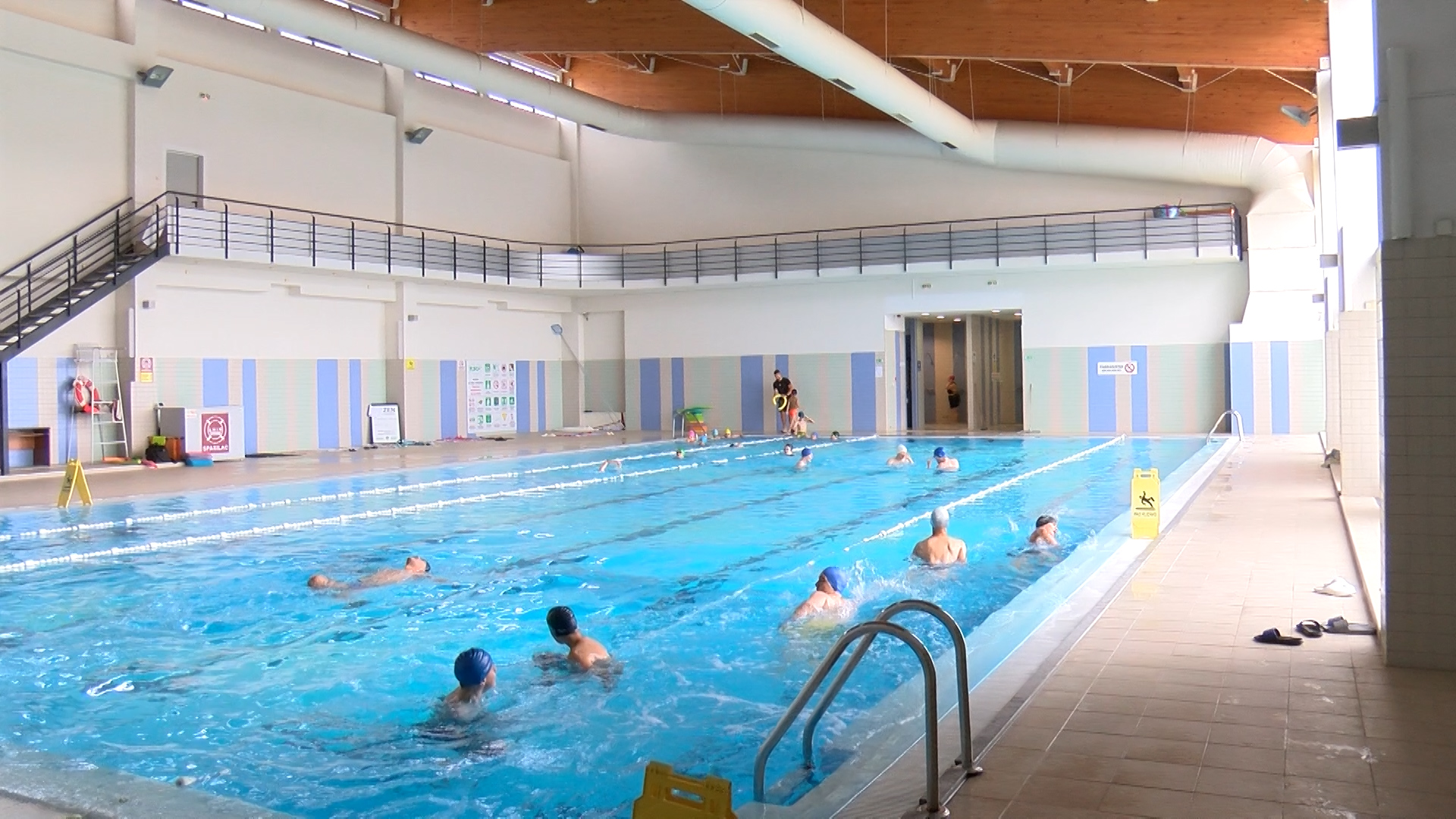 NA VOGOŠĆANSKOM BAZENU ODRŽAN DAN OTVORENIH VRATA – PLIVANJE ZA 1 KM