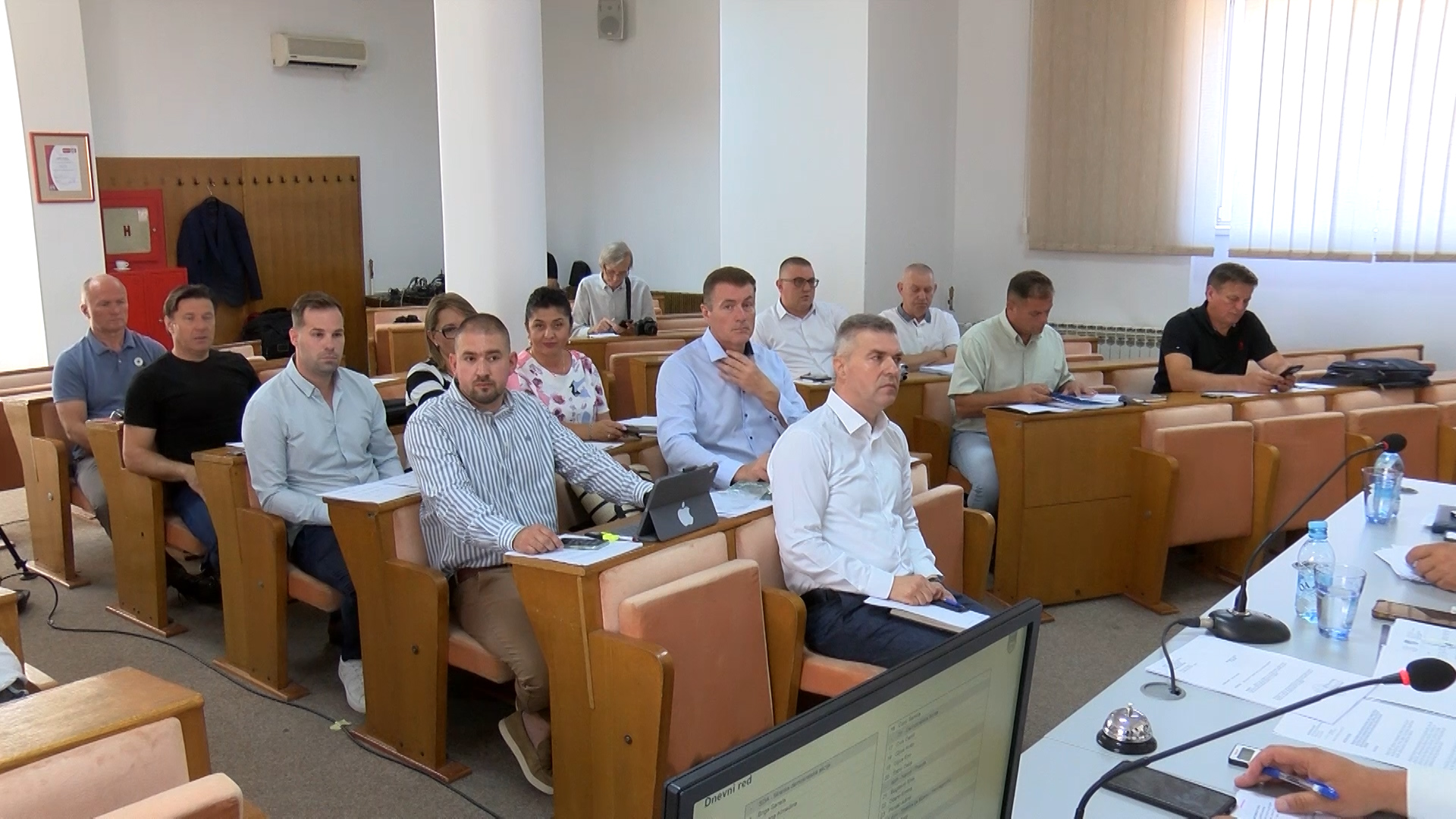 VIJEĆNICI OPĆINSKOG VIJEĆA VOGOŠĆA ODRŽALI 8. REDOVNU SJEDNICU