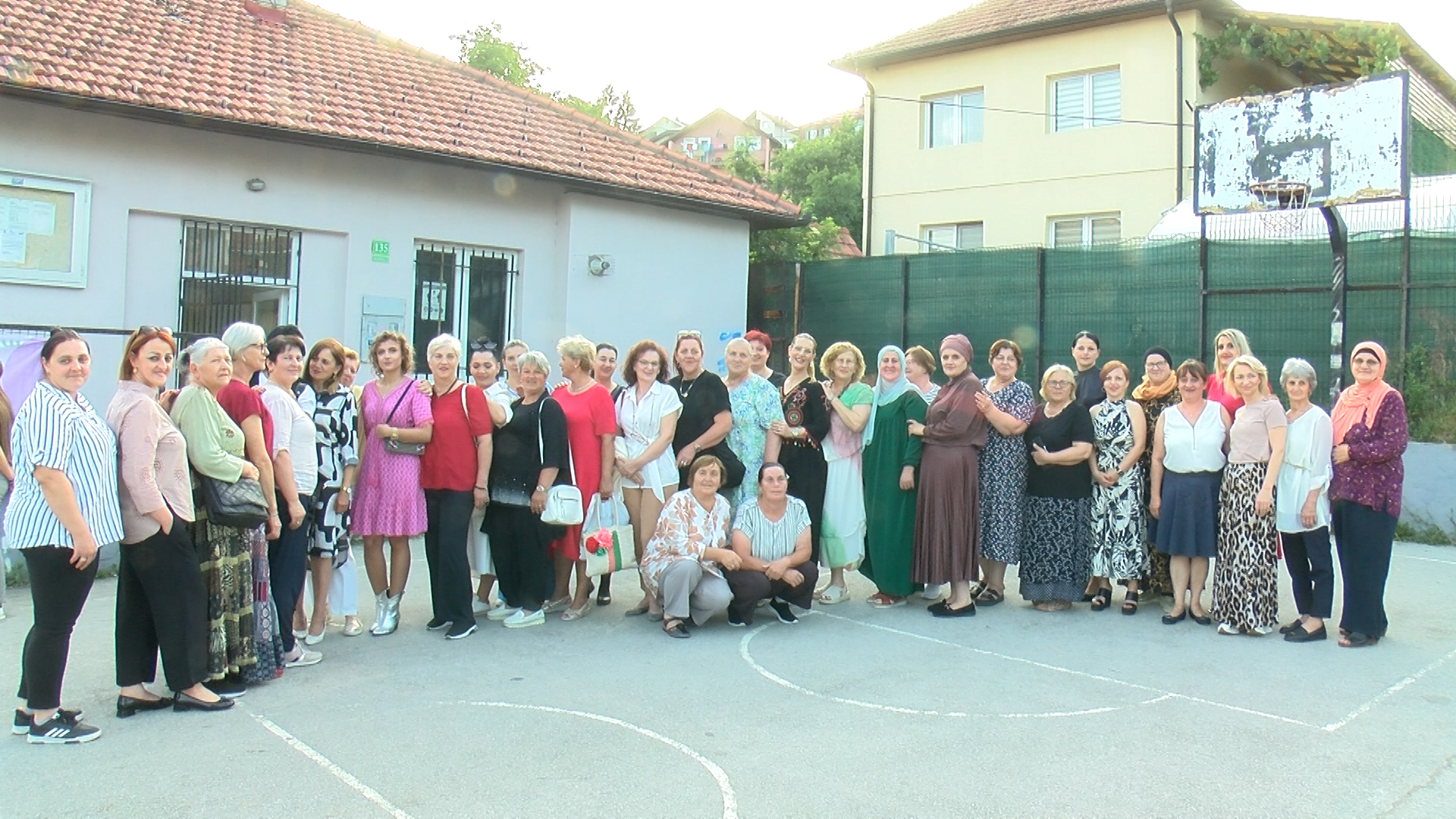 UDRUŽENJE ŽENA “ZUMBUL” UPRILIČILO DRUŽENJE ZA ŽENE