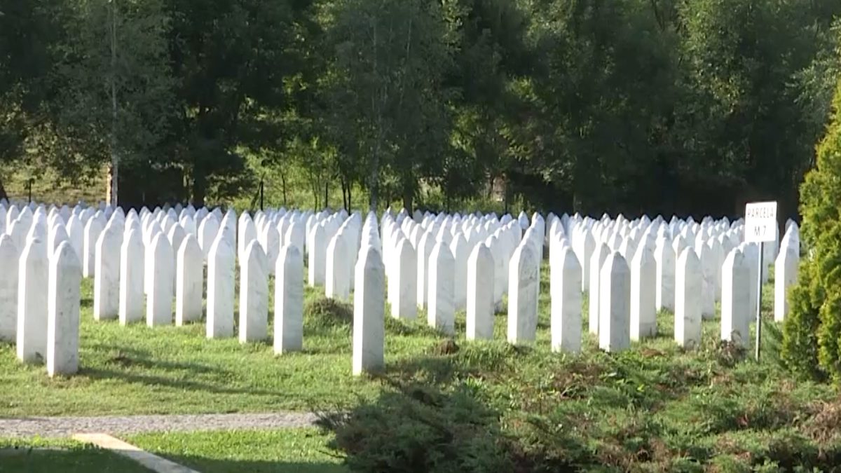 POVODOM OBILJEŽAVANJA 30. GODIŠNJICE GENOCIDA U SREBRENICI: NA PODRUČJU KANTONA SARAJEVO SUTRA U PODNE OGLASIT ĆE SE SIRENE