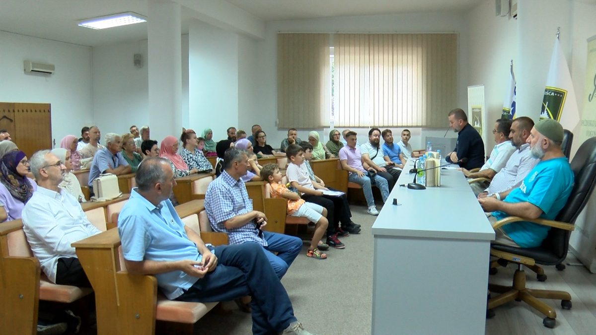 U VOGOŠĆI PROMOVISANA KNJIGA SUVADA ĆEHIĆA “PUTEM SMRTI DO SLOBODE”