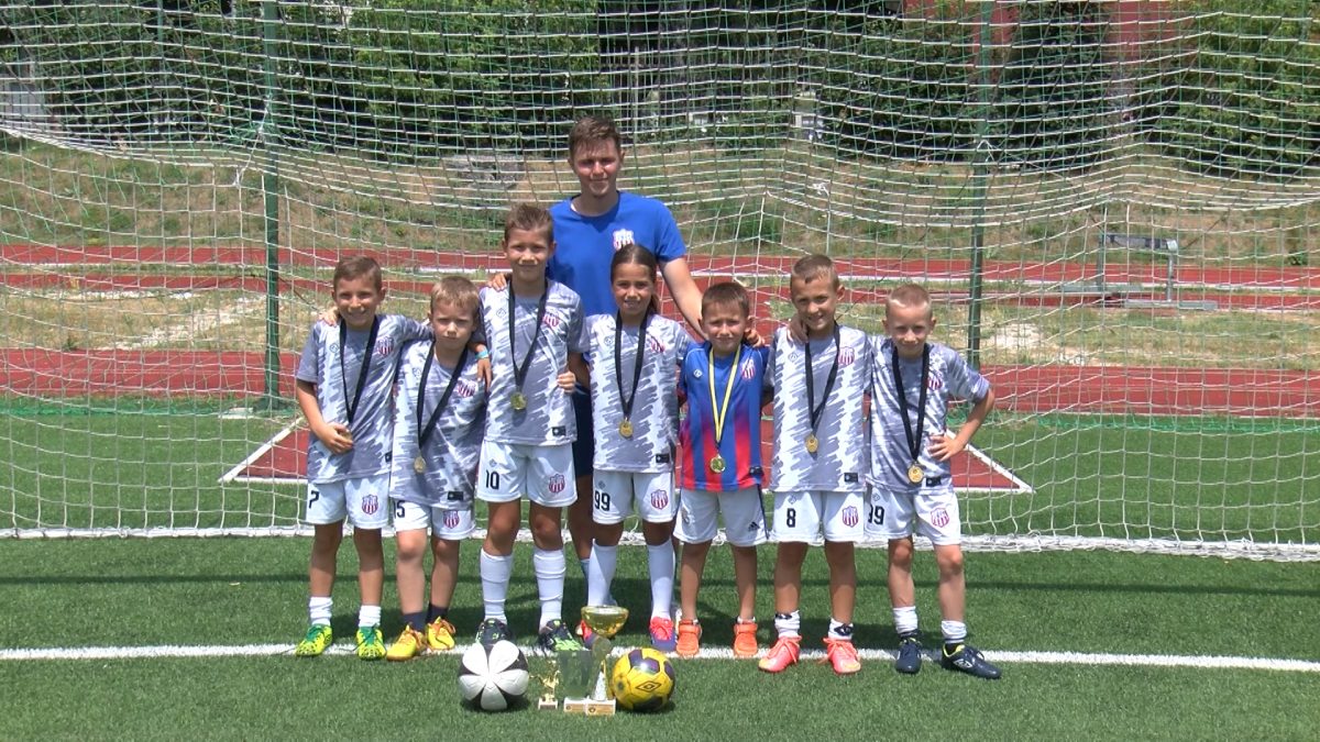 ZLATNI DJEČACI FK “UNIS” 2017. GODIŠTE ZABLISTALI NA TURNIRU „KARAOKE KUP“