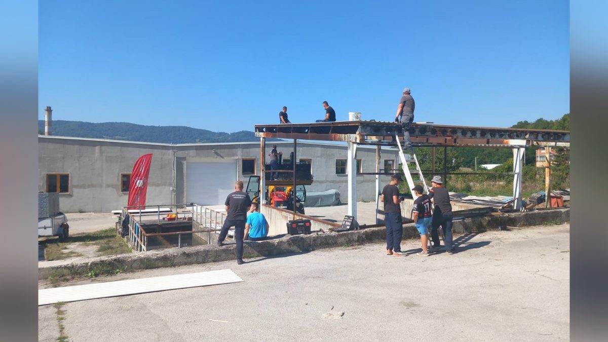 VRIJEDNI PRIPADNICI VD „VOGOŠĆA“ KONTINUIRANO RADE NA OPREMANJU NOVIH PROSTORIJA