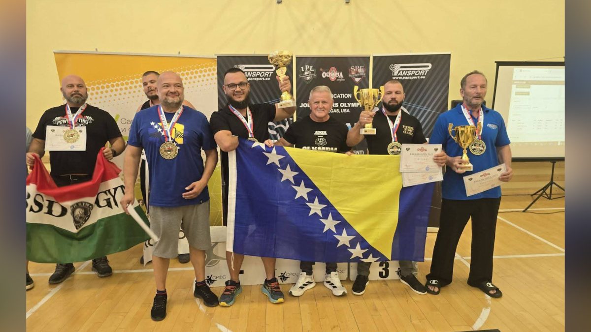 ADAMIR ANE RAŠČIĆ SE OKITIO TITULOM BALKANSKOG ŠAMPIONA U BENCH PRESSU