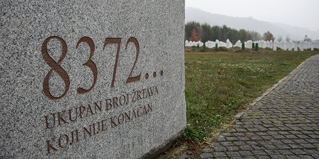 ČLANOVI UDRUŽENJA ORGANIZACIJE PORODICA ŠEHIDA I POGINULIH BORACA VOGOŠĆA POSJETILI SREBRENICU I BRATUNAC