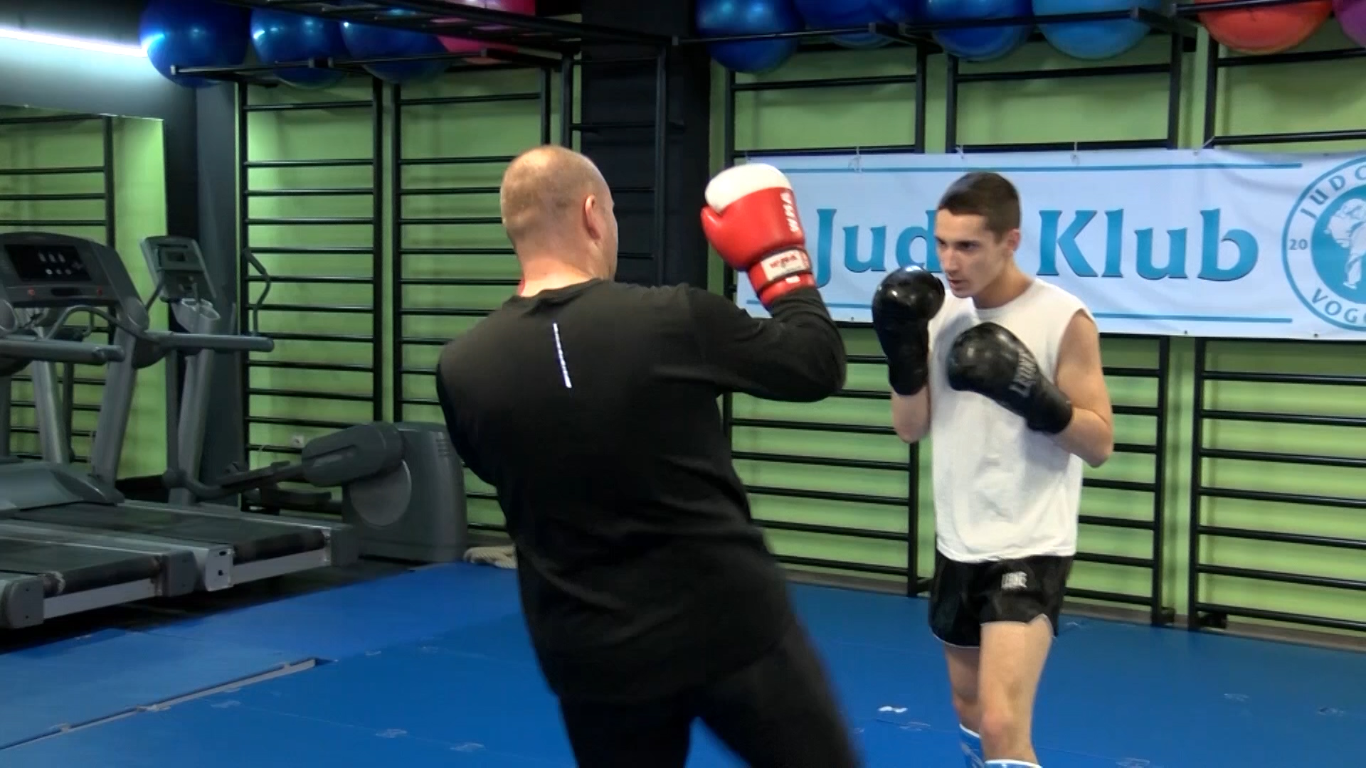 VOGOŠĆANIN OMER MUSTAFIĆ, REPREZENTATIVAC BIH PUTUJE NA EVROPSKO PRVENSTVO U KICKBOXU