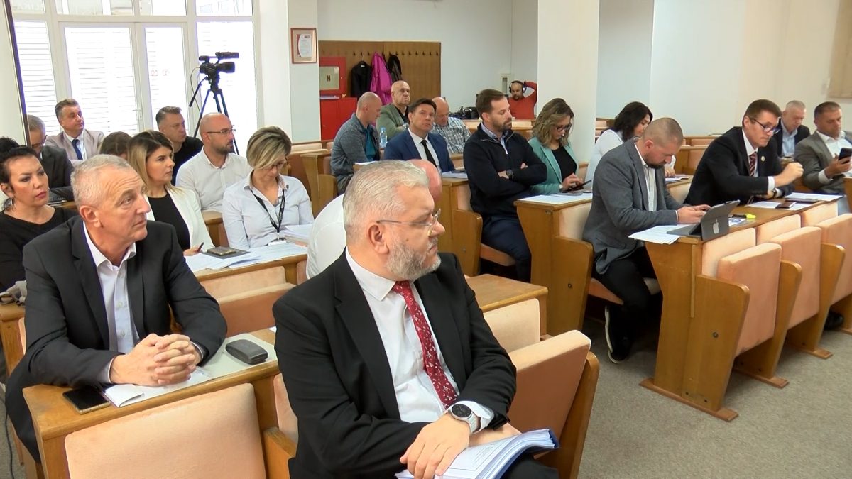 SUTRA 13. REDOVNA SJEDNICA OPĆINSKOG VIJEĆA VOGOŠĆA