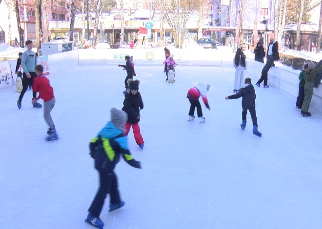 KLIZALIŠTE U VOGOŠĆI DONOSI RADOST I IGRU TOKOM ZIMSKOG RASPUSTA