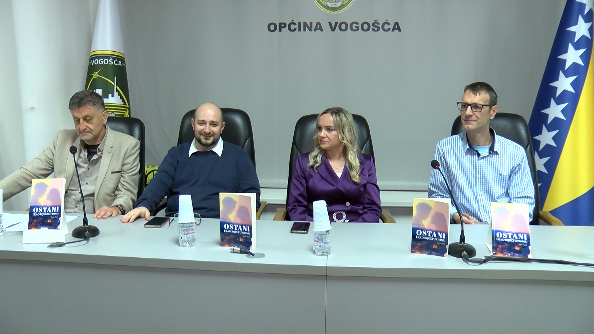 U VOGOŠĆI PROMOVISAN ROMAN FATIME IŠERIĆ POD NAZIVOM “OSTANI I KAD RIJEČI UTIHNU”