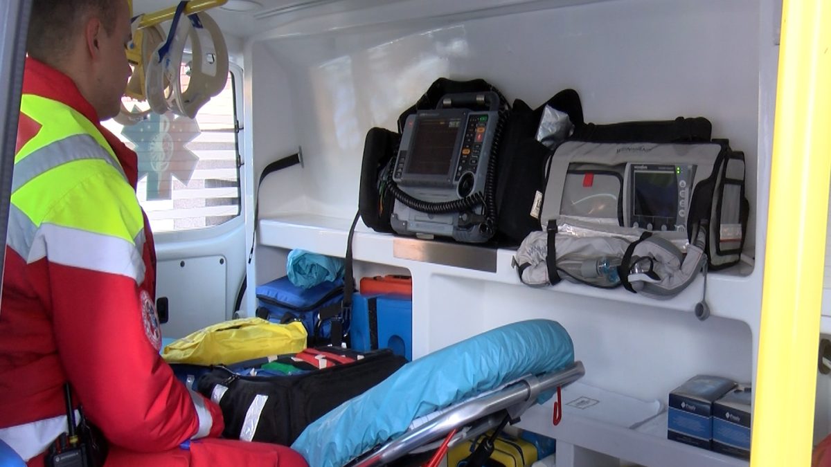 SVAKODNEVNI IZAZOVI EKIPE HITNE MEDICINSKE POMOĆI