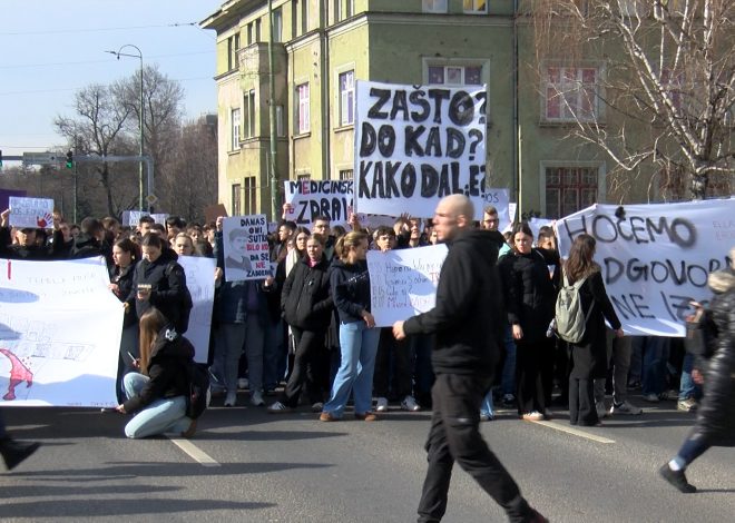 U SARAJEVU I DANAS PROTESTI: GRAĐANI TRAŽE OSTAVKE SVIH ODGOVORNIH U LANCU JAVNOG PREVOZA, OVO SU 4 KLJUČNA ZAHTJEVA