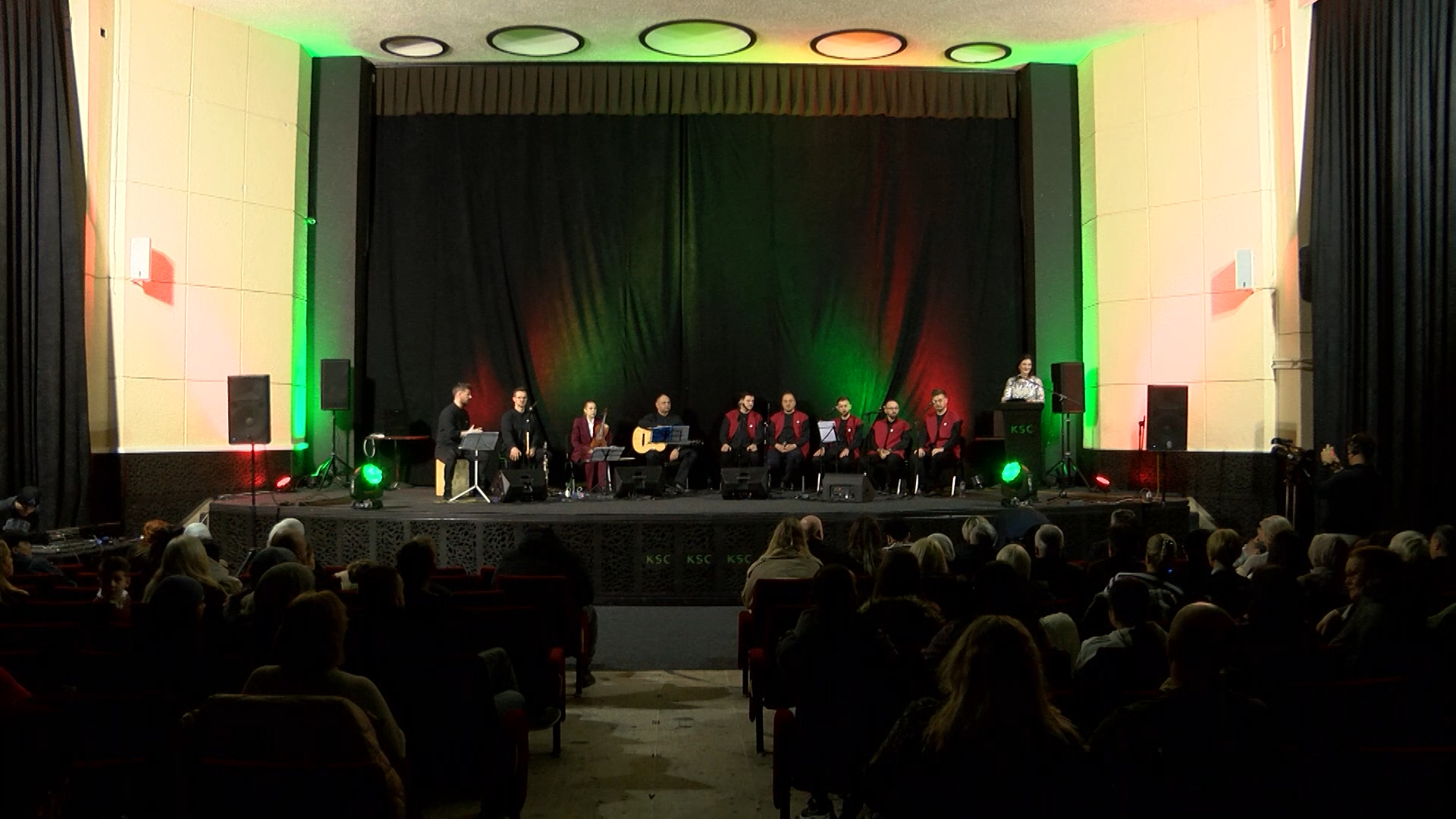 PREDRAMAZANSKI KONCERT GRUPE REJJAN U TOPLOJ I SVEČANOJ ATMOSFERI OKUPIO BROJNE GRAĐANE