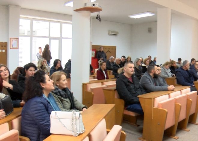 U OPĆINI VOGOŠĆA POTPISANI UGOVORI O STIPENDIRANJU UČENIKA