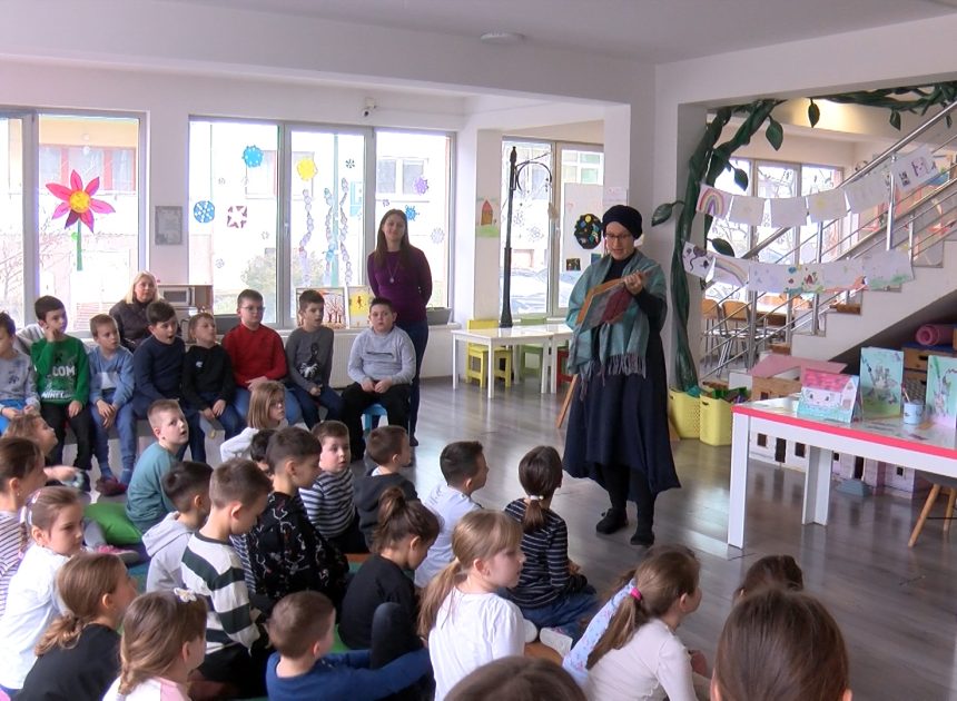 U EDUKATIVNO-KREATIVNOM CENTRU “TETA PRIČALICA” UPRILIČENA PROMOCIJA KNJIGA AUTORICE LEILE KULENOVIĆ