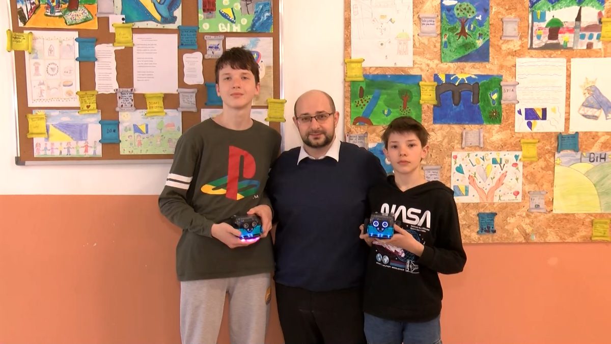 UČENICI OŠ „ZAHID BARUČIJA“ PRVI NA OPĆINSKOM TAKMIČENJU IZ ROBOTIKE