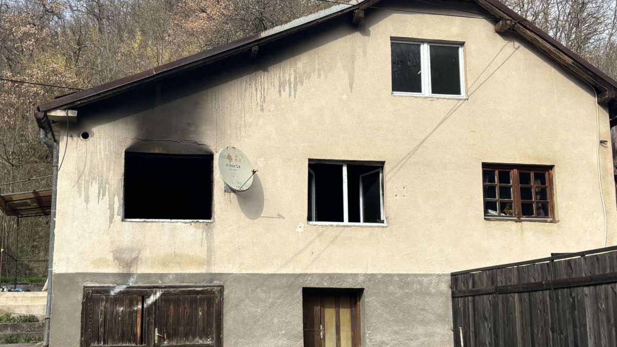 POŽAR U STAMBENOM OBJEKTU U VOGOŠĆI ODNIO JEDAN ŽIVOT