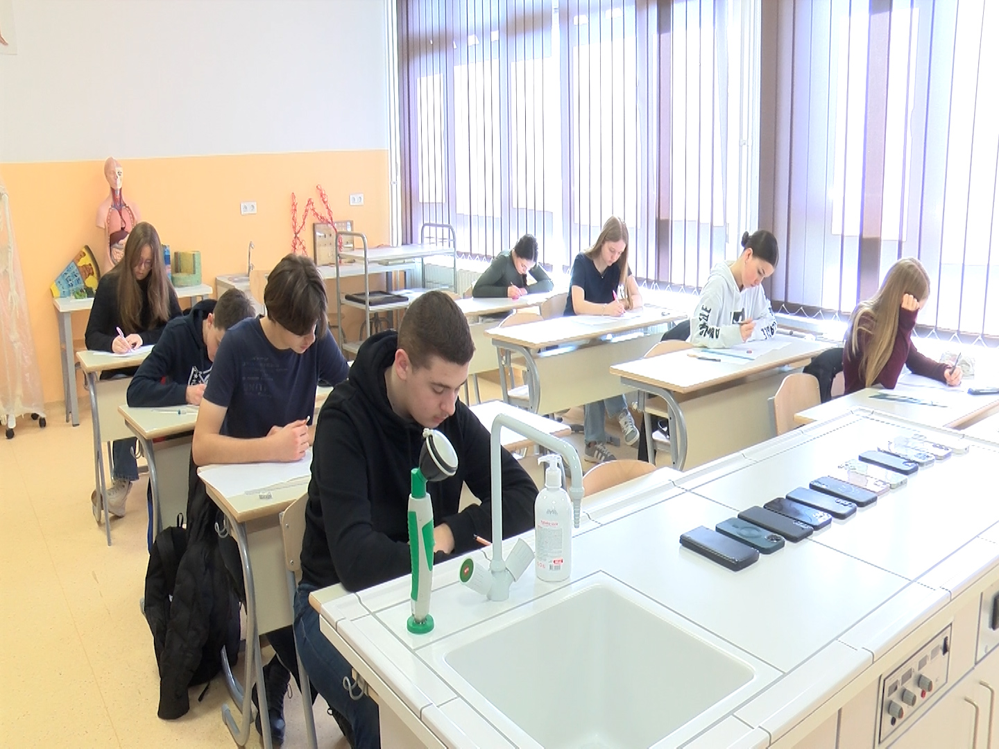 OPĆINSKO TAKMIČENJE IZ MATEMATIKE, UČESTVOVALI UČENICI PET OSNOVNIH ŠKOLA SA PODRUČJA VOGOŠĆE