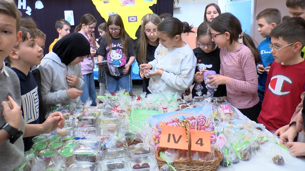 U OŠ „ZAHID BARUČIJA” ODRŽAN ŠKOLSKI BAZAR – „JA INVESTIRAM U ZAJEDNICU”