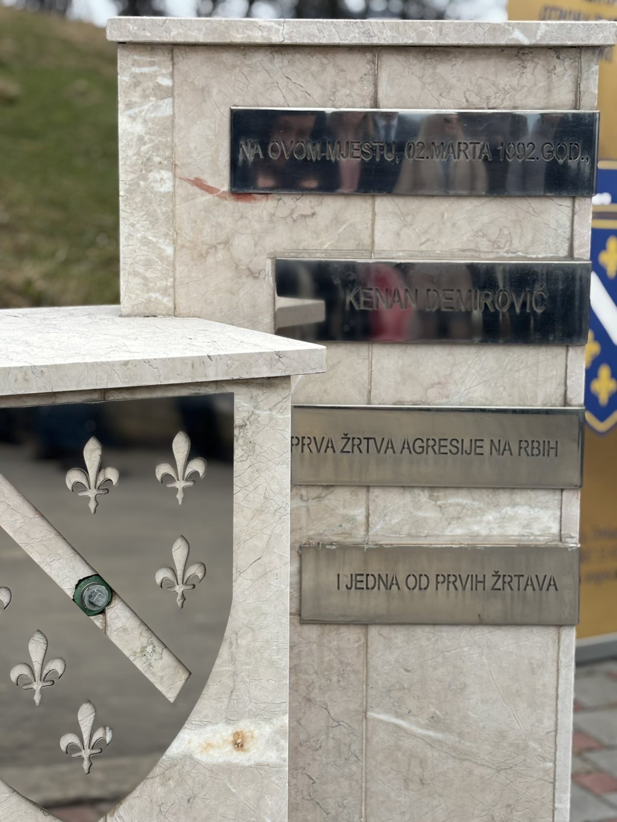 OBILJEŽENA GODIŠNJICA UBISTVA KENANA DEMIROVIĆA PRVE ŽRTVE AGRESIJE NA BIH