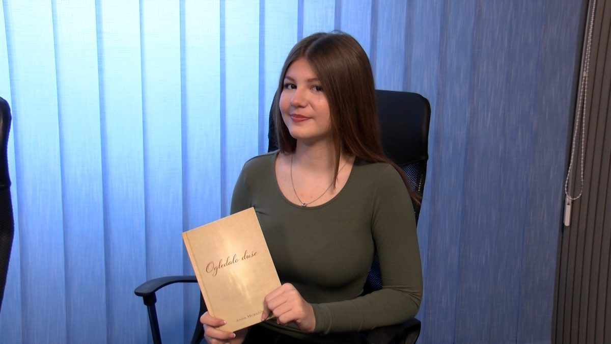 ANDA MURATOVIĆ OBJAVILA ZBIRKU PJESAMA “OGLEDALO DUŠE”