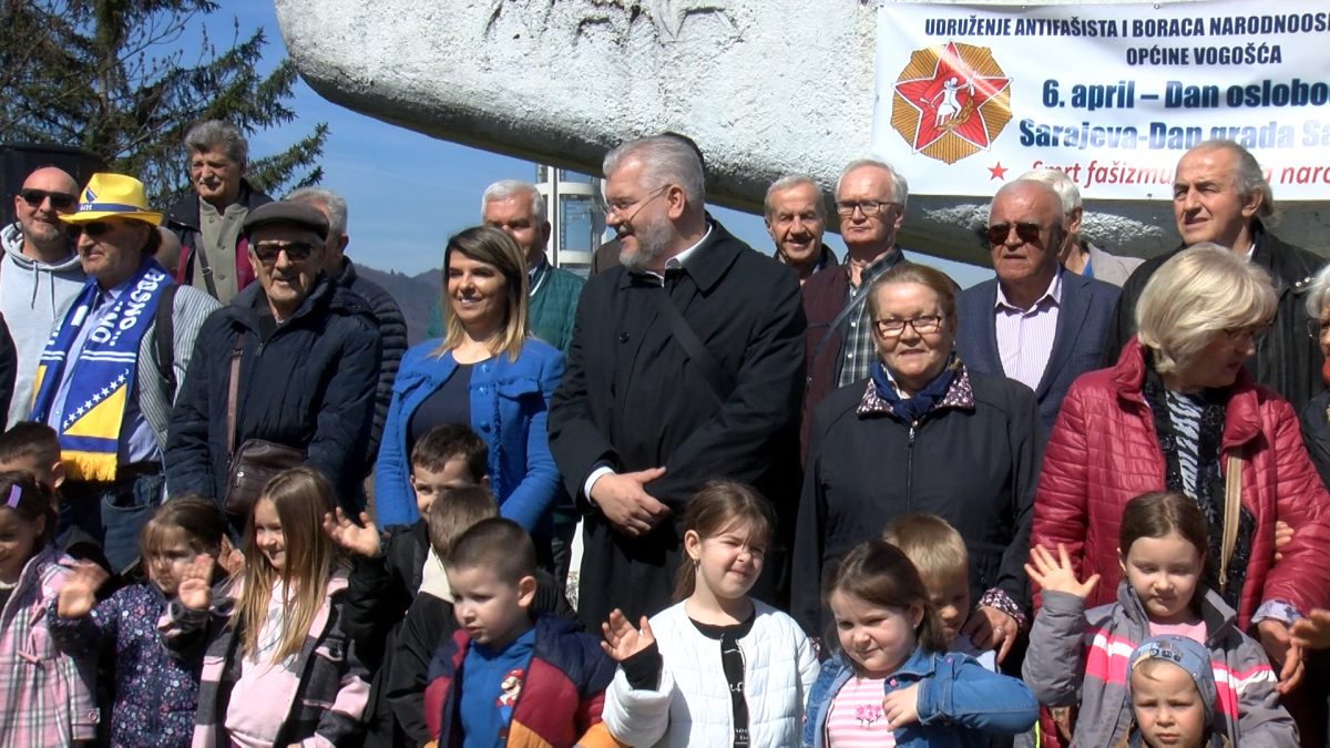  U VOGOŠĆI OBILJEŽEN 6. APRIL DAN OSLOBOĐENJA SARAJEVA