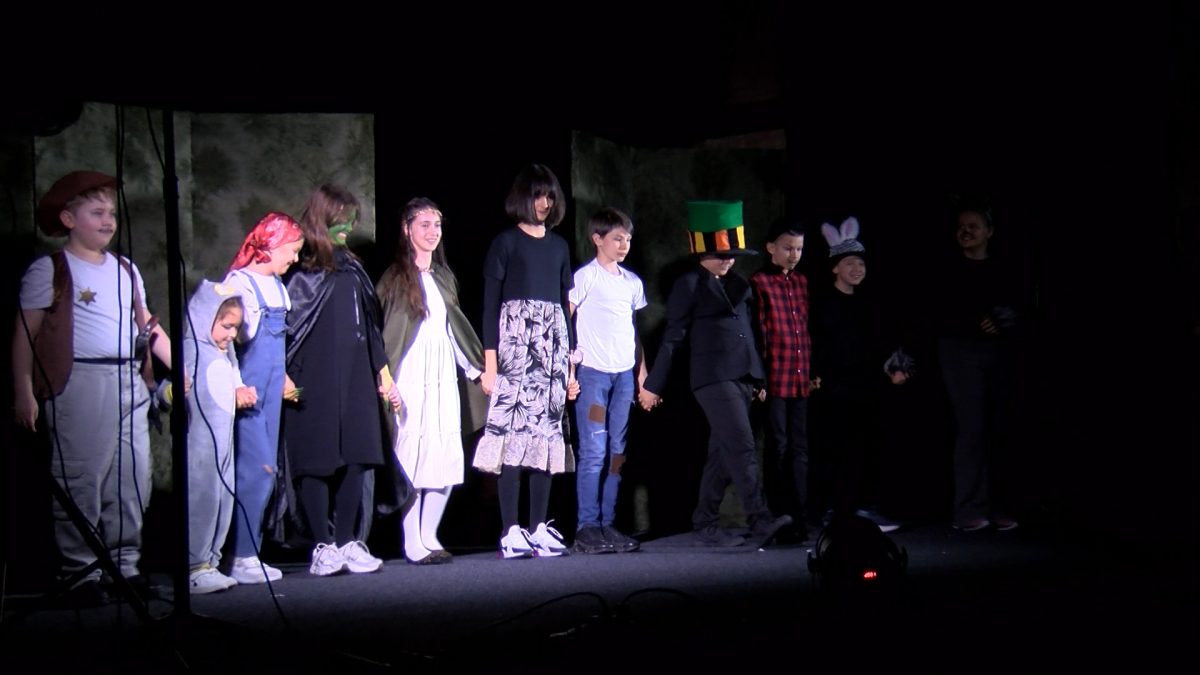 MALI GLUMCI ODUŠEVILI PUBLIKU U VOGOŠĆI SA PREDSTAVOM “IVICA I MARICA”