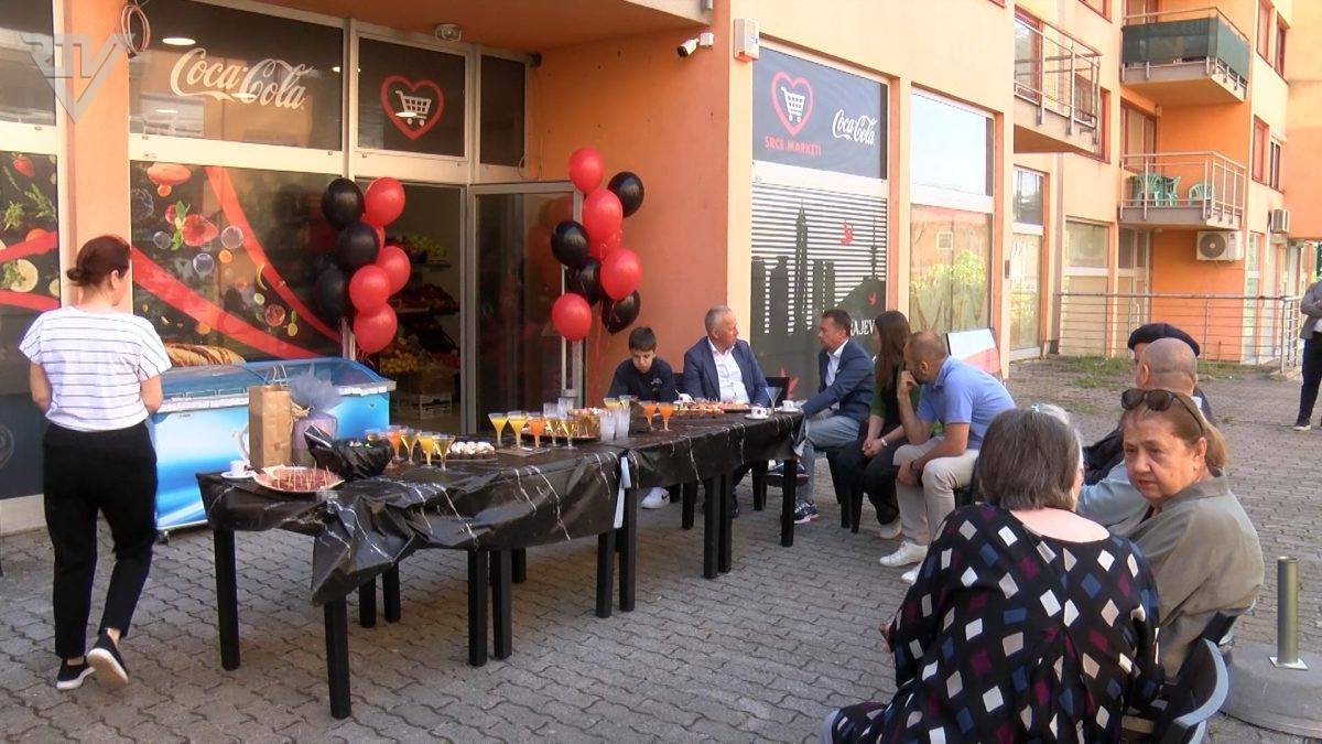 U NASELJU ROSULJE SVEČANO OTVOREN NOVI PRODAJNI OBJEKAT “ SRCE MARKETI”
