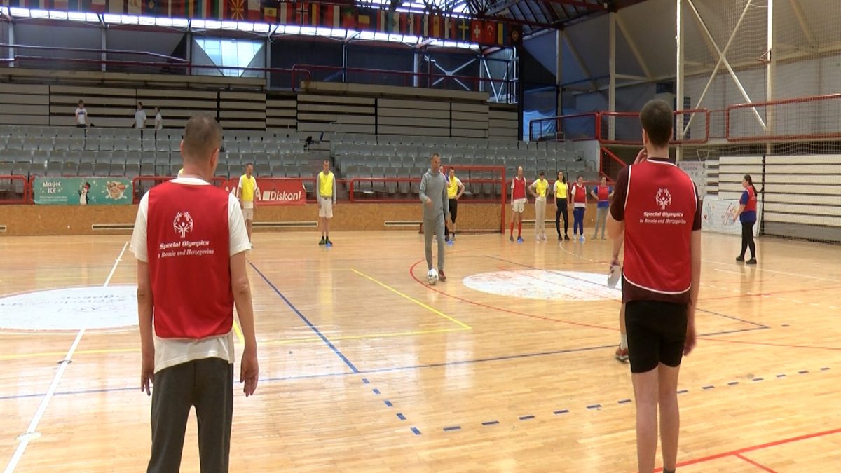 JU KSC VOGOŠĆA NASTAVLJA SARADNJU SA UDRUŽENJEM OAZA, KORISNICIMA NA USLUZI KAPACITI KSC VOGOŠĆA
