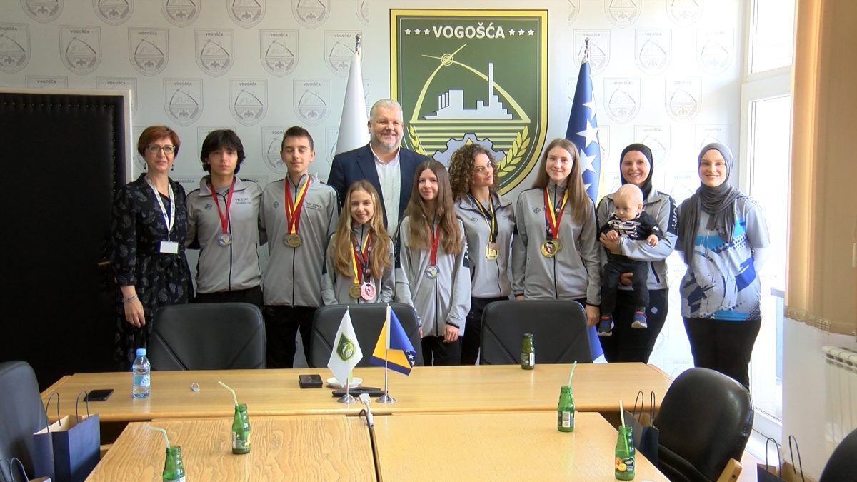 NAJBOLJI TAEKWONDISTI KLUBA “VICTORY” NA PRIJEMU U OPĆINI VOGOŠĆA