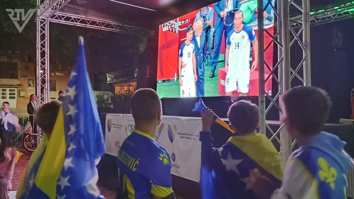 VOGOŠĆA NOĆAS U BOJAMA REPREZENTACIJE BiH