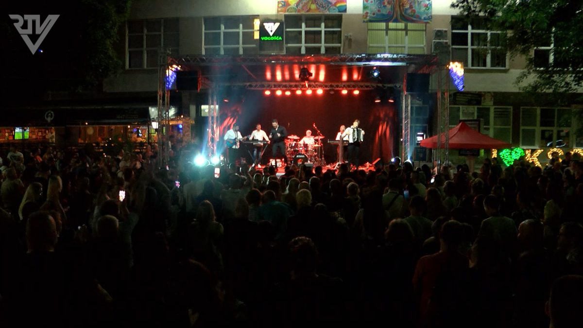 IBRO BUBLIN ODRŽAO SPEKTAKULARAN KONCERT U OKVIRU MANIFESTACIJE “VOGOŠĆANSKI DANI 2026”