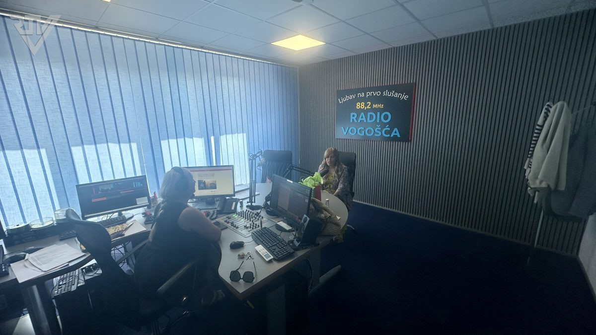 GOŠĆA U PROGRAMU RADIJA VOGOŠĆA NATAŠA BARTULA HEBERT