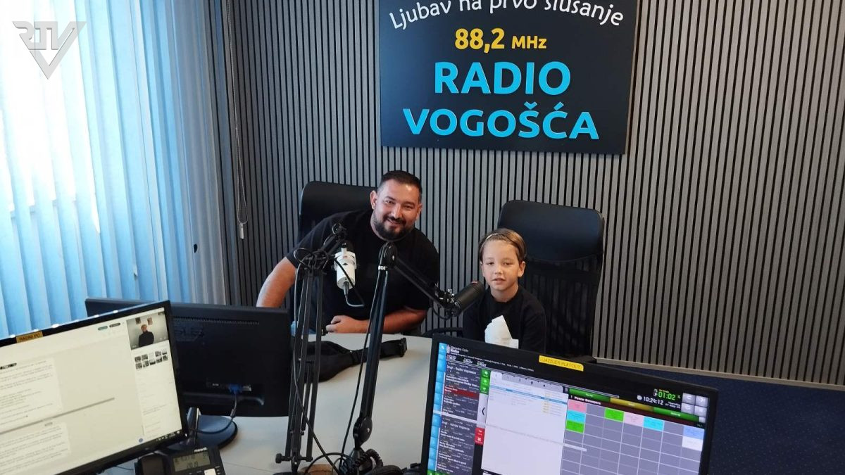 GOSTI JUTARNJEG PROGRAMA RADIJA VOGOŠĆA AJDIN I ALI BRADIĆ IZ ATV KLUBA MOTKA