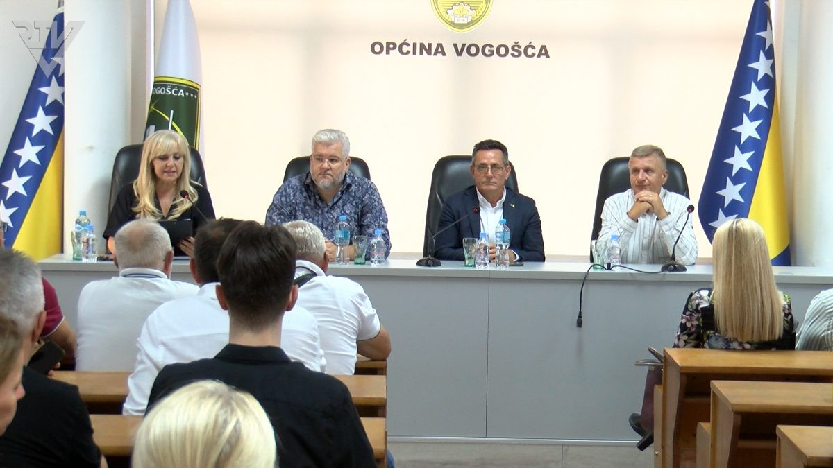 U VOGOŠĆI OBILJEŽENA 34. GODIŠNJICA FORMIRANJA PRVOG KORPUSA ARMIJE REPUBLIKE BOSNE I HERCEGOVINE
