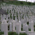 https://commons.wikimedia.org/wiki/File:Sarajevo_Martyrs_Cemetery_(7370707912).jpg